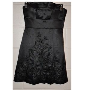 Strapless black formal dress